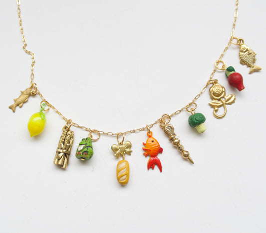 Gold Fish Market Necklace